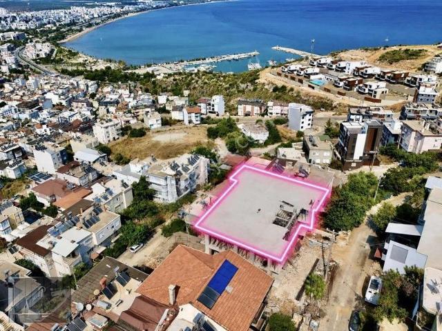 Karşıyaka, Finike içerisinde satılık mülk