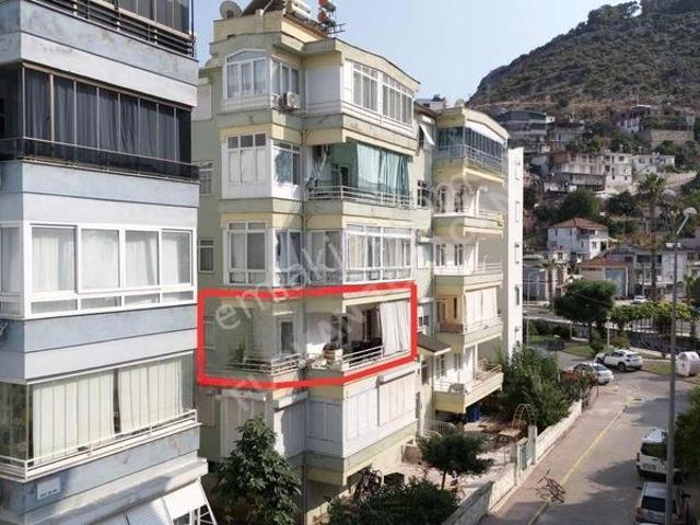 Yeni, Finike içerisinde satılık mülk