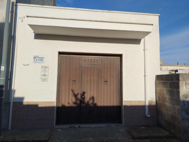 Box in vendita a Puglia, Lecce