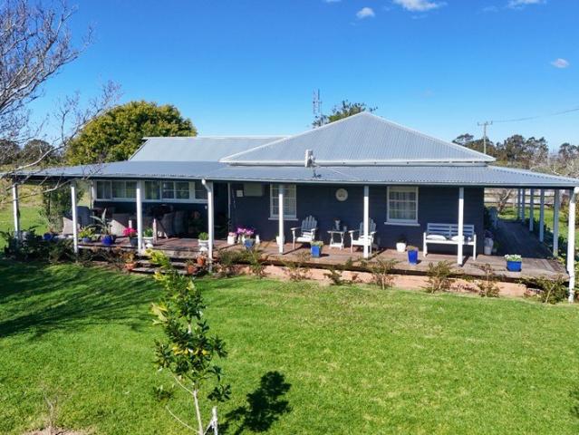 Cottage for sale in Gladstone, New South Wales