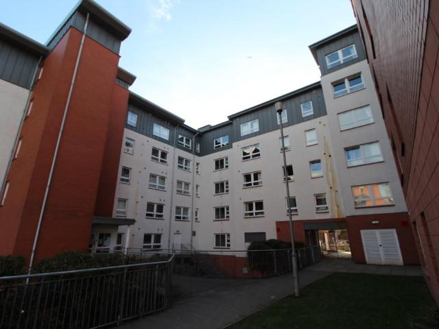 Apartment for rent in Dennistoun, Scotland