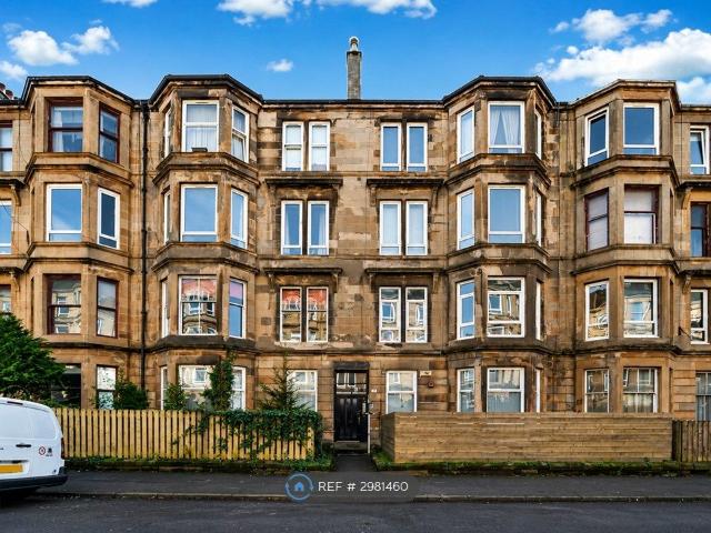 Apartment for rent in The Drives, Dennistoun