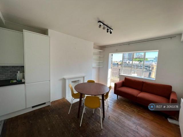 House for rent in Hoxton, Greater London