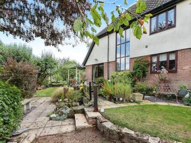 House for sale in Bedingfield, Suffolk
