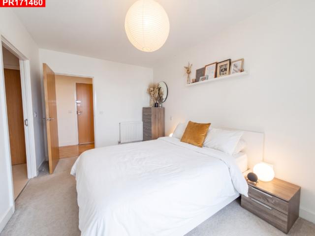 House for rent in Brownswood Park, Stoke Newington