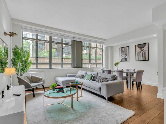 Apartment for rent in Finsbury, Greater London