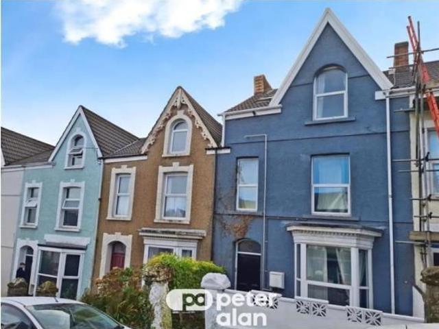 Apartment for rent in Nangreaves, Wales