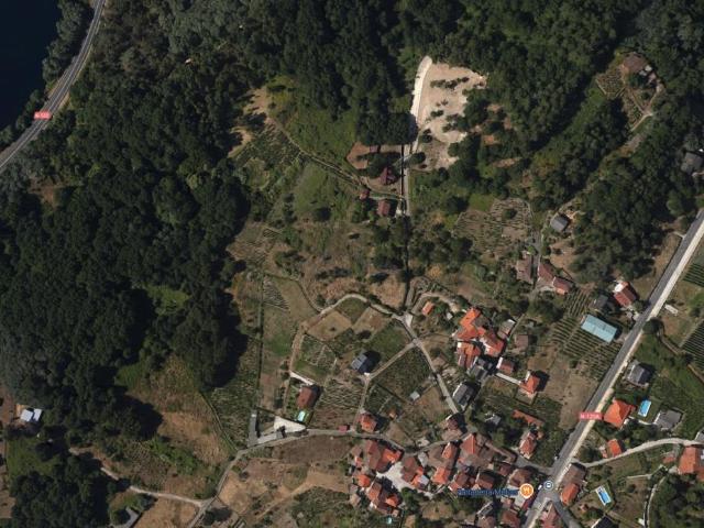 Terreno en venta en Melias, Ourense