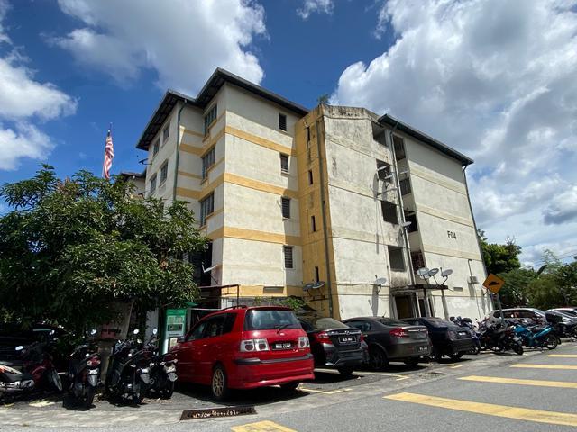 Flat for sale in Selayang, Selangor