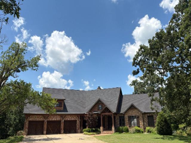 House for sale in Carthage, Missouri