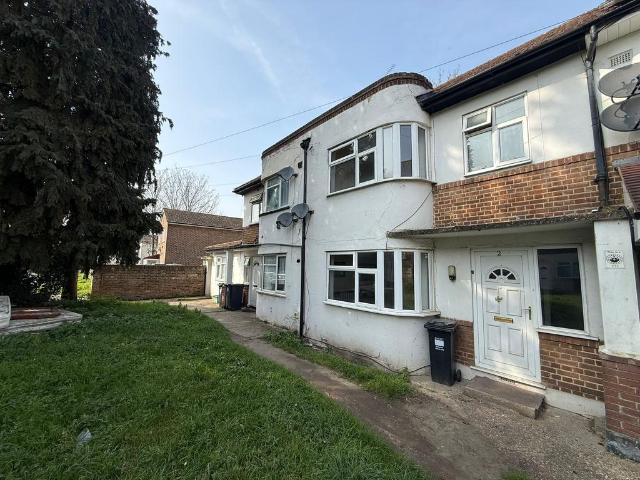 House for rent in London Borough of Hounslow, Greater London