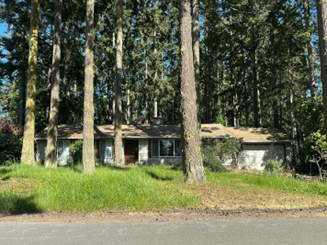 House for sale in Oak Harbor, Washington