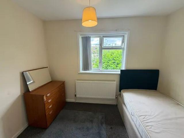 House for rent in Broomhill, Chadsmoor