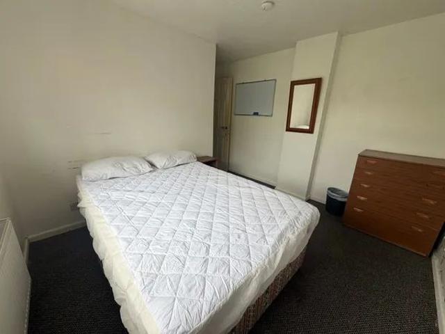 Apartment for rent in Broomhill, Chadsmoor