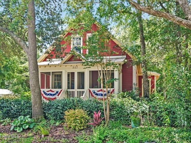 House for sale in Southport
