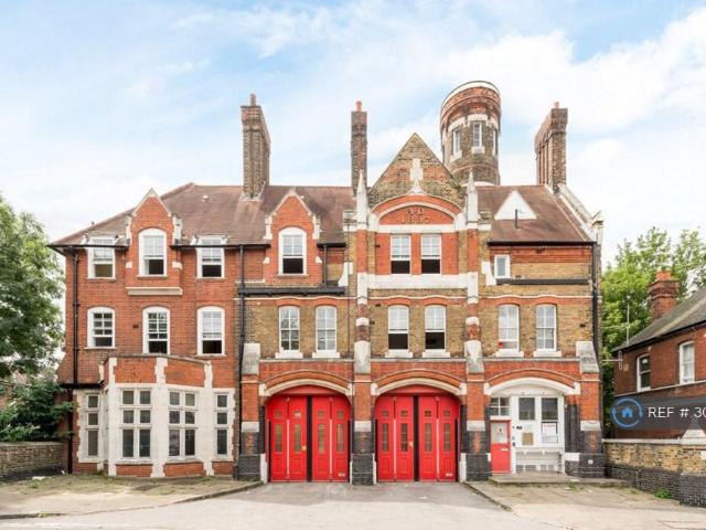 Apartment for rent in Charlton Riverside, Greater London