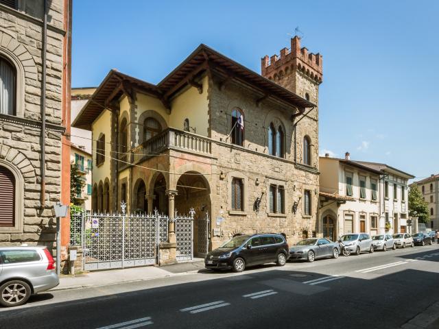 Ufficio in affitto a Quartiere 2, Firenze
