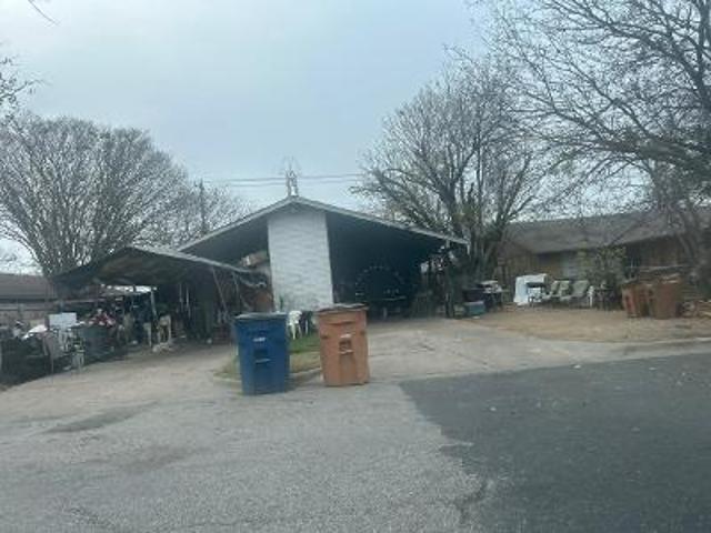House for sale in Wooten, Austin