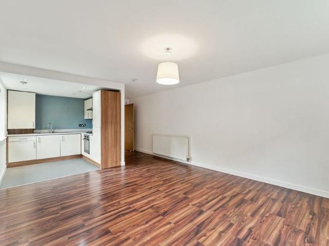 Apartment for rent in Oakbank, Firhill