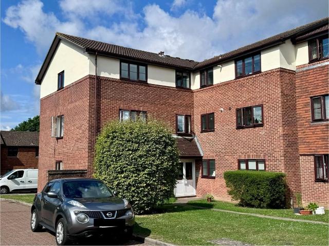 Apartment for rent in Epsom, Surrey