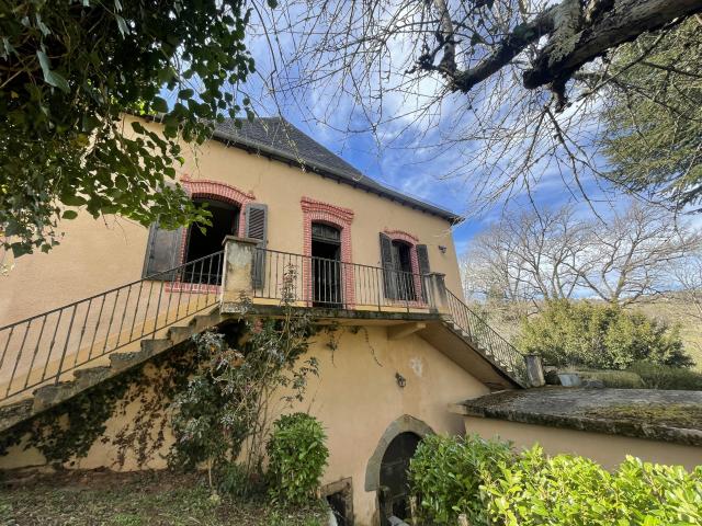 Maison vente à Villefranche-de-Rouergue, Firmi