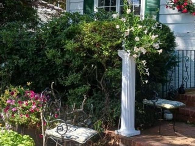 Room for rent in Huntington, New York
