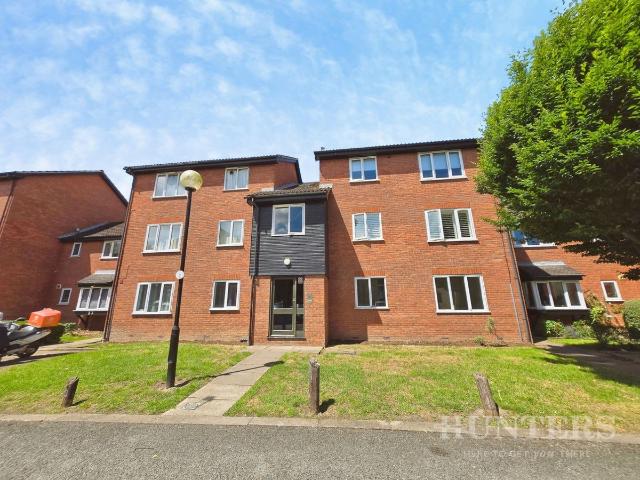 Apartment for rent in London Borough of Merton, Mitcham