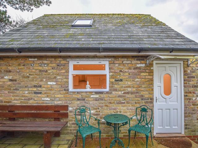 House for rent in Fretherne, Hertfordshire
