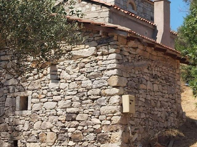 İsmetpaşa Mahallesi, Foça içerisinde satılık Arsa