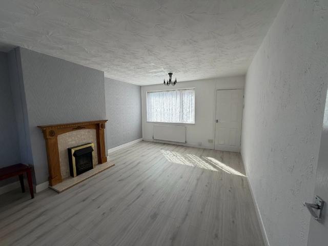 House for rent in Little Mountain, Wales