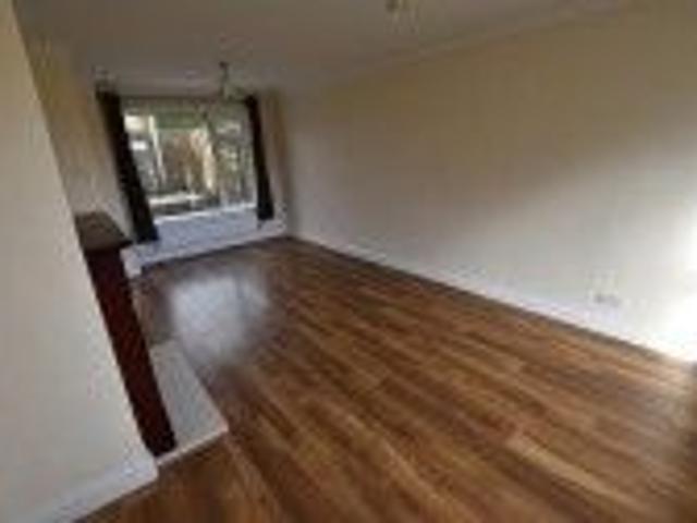 House for rent in Moses Gate, Lee Bank