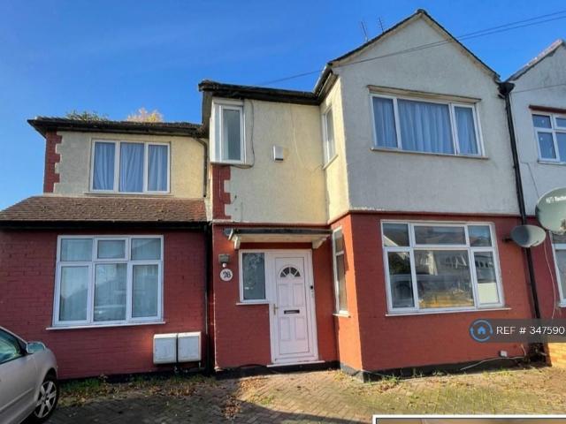 Apartment for rent in Preston, Greater London