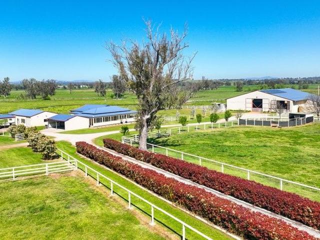 Cottage for sale in Tamworth, New South Wales