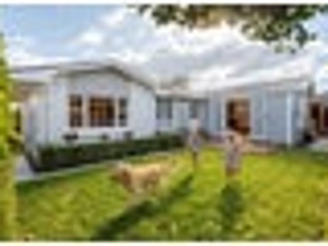 House for sale in Omokoroa, Bay Of Plenty