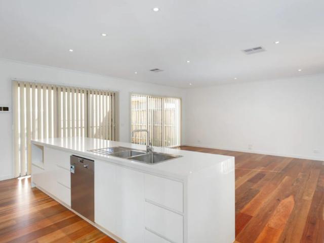 Townhouse for rent in Camerons Creek, Victoria