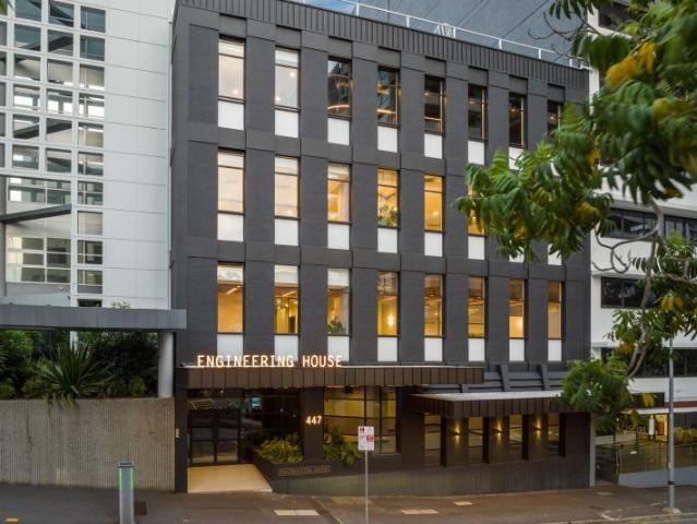 Office for sale in Toombul, Queensland