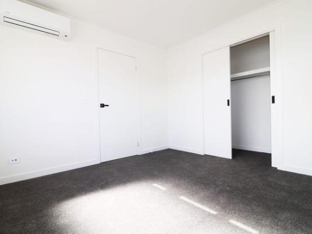 Townhouse for rent in Camerons Creek, Victoria