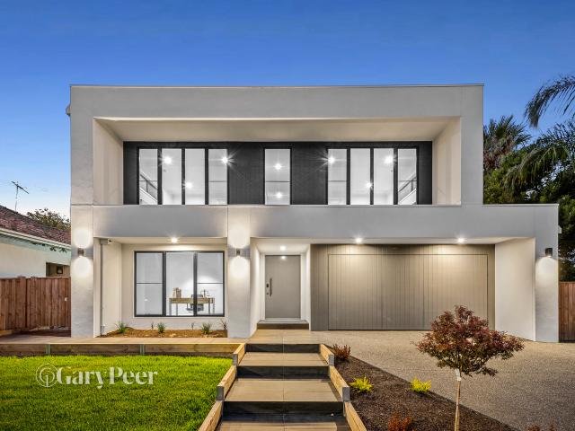 House for sale in Caulfield South