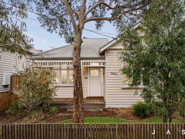 House for sale in Kingsville, Melbourne