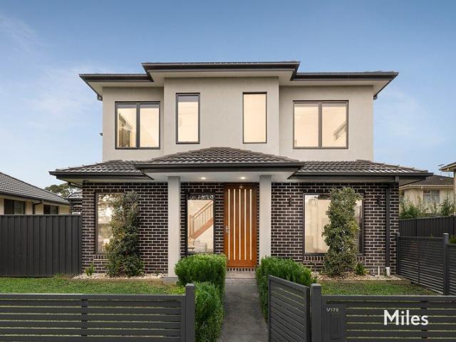 Townhouse for sale in Camerons Creek, Victoria
