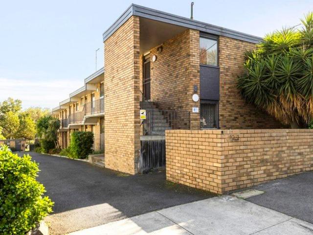 Apartment for sale in Camerons Creek, Victoria