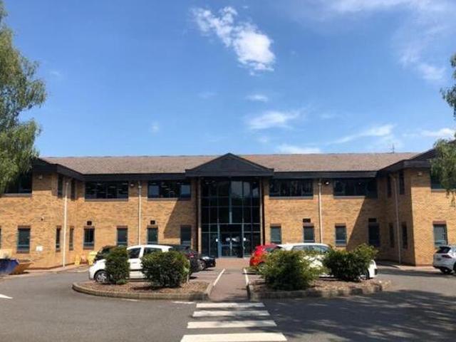 House for sale in Green Close, Warwickshire
