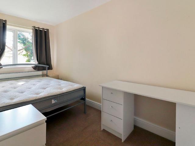 Room for rent in The Slade, Oxfordshire