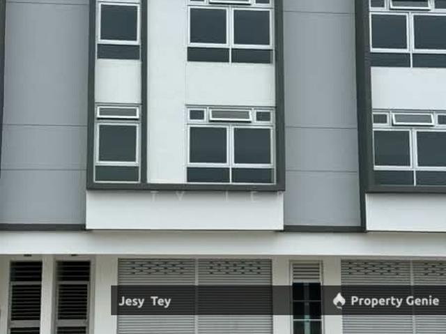 Shop for sale in Tebrau, Johor
