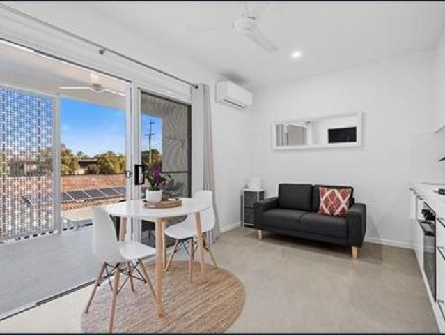 Apartment for rent in Toombul, Queensland