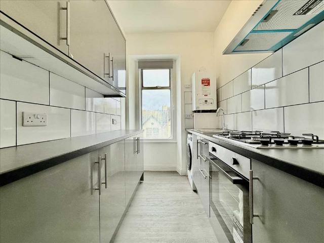 Apartment for rent in Lipson Vale, Plymouth