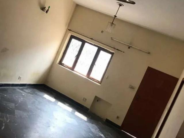 Property for rent in آئ-10/1, اسلام آباد
