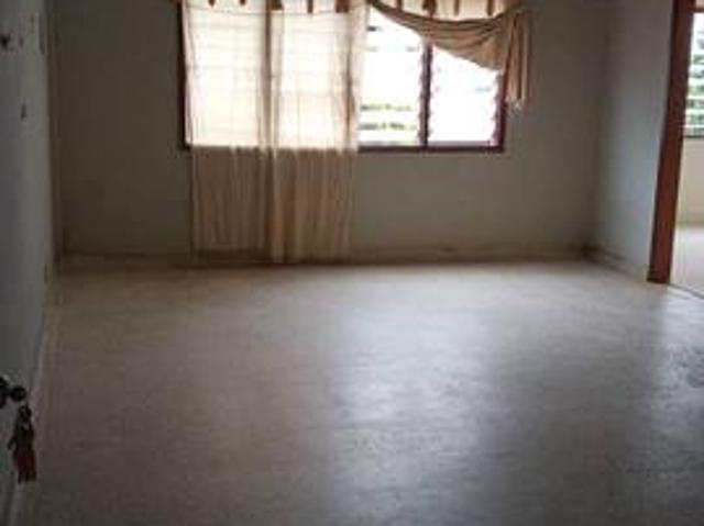 Flat for sale in Petaling, Subang Jaya