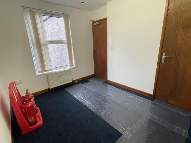 Apartment for rent in Llannon, Cefneithin
