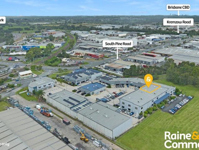 Office for sale in Toombul, Queensland